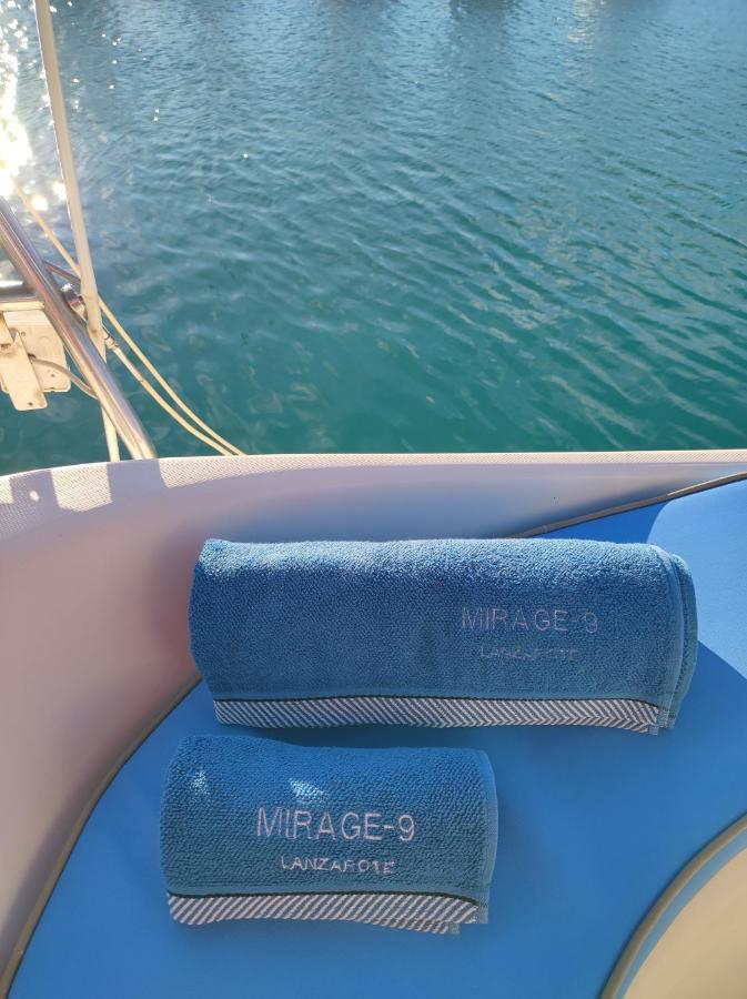 ホテル Magnifico Barco En La Graciosa カレタ・デル・セボ エクステリア 写真